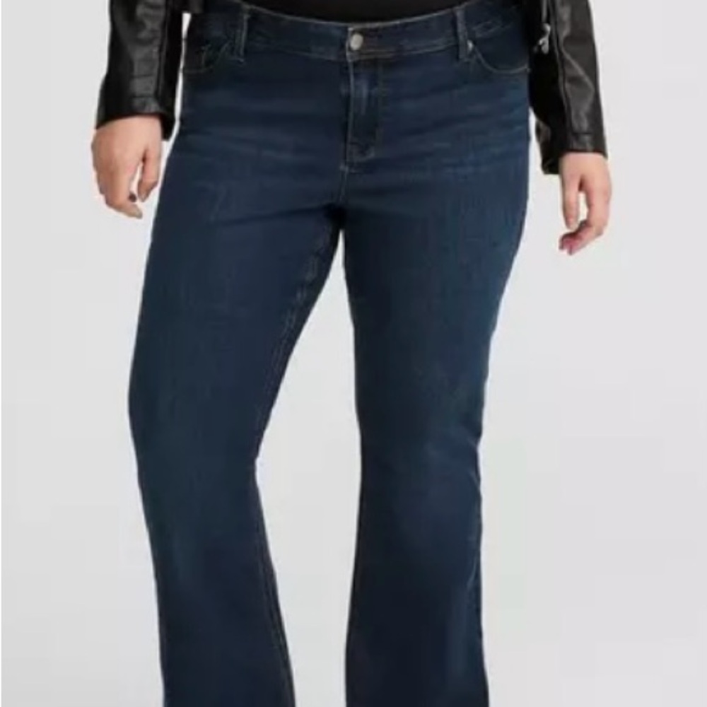 Women's Dark Blue Jeans